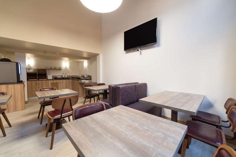 Quality Centre Hotel 3*